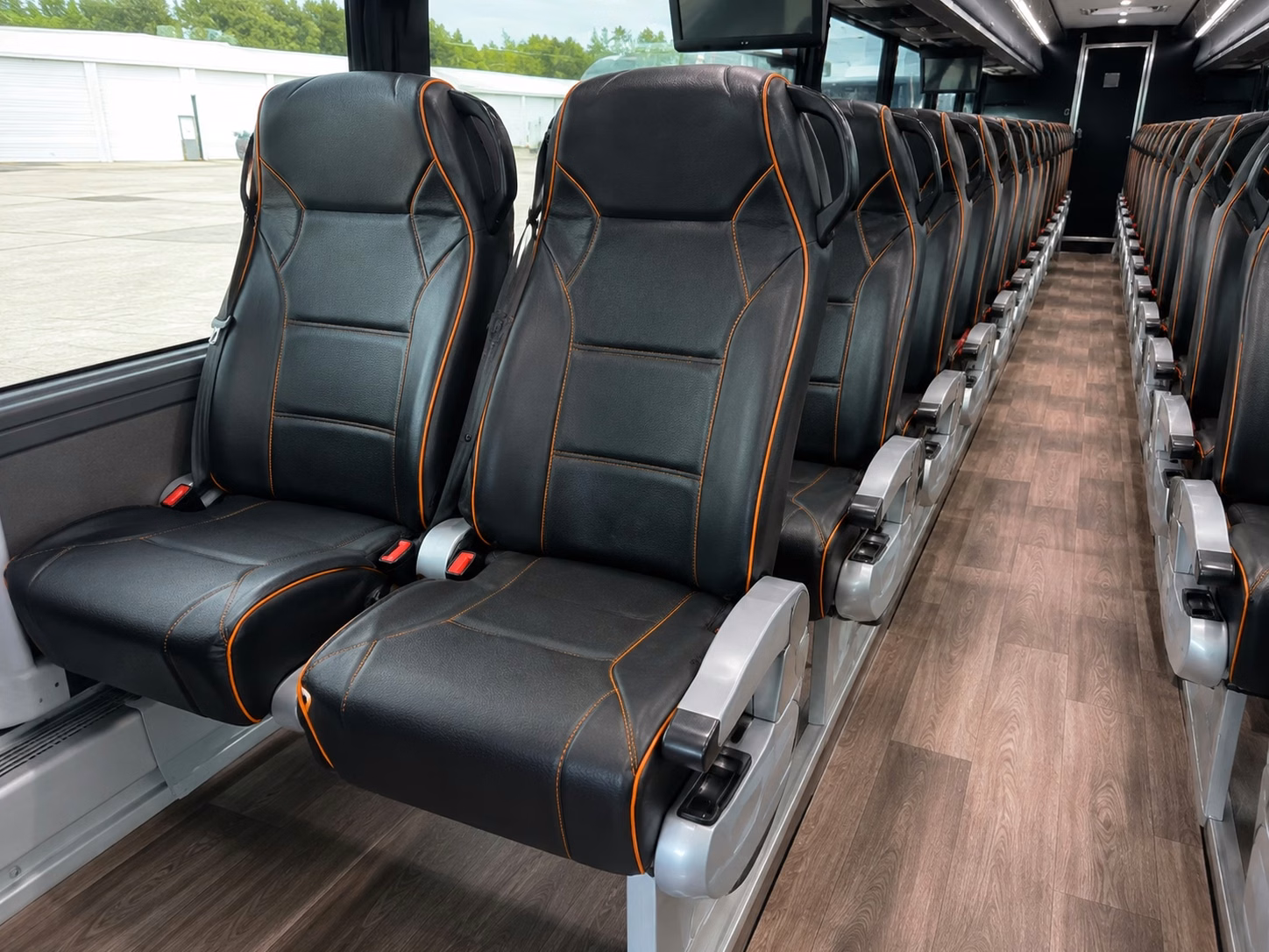 shuttle guests between cary hotels and your wedding venue without the headache